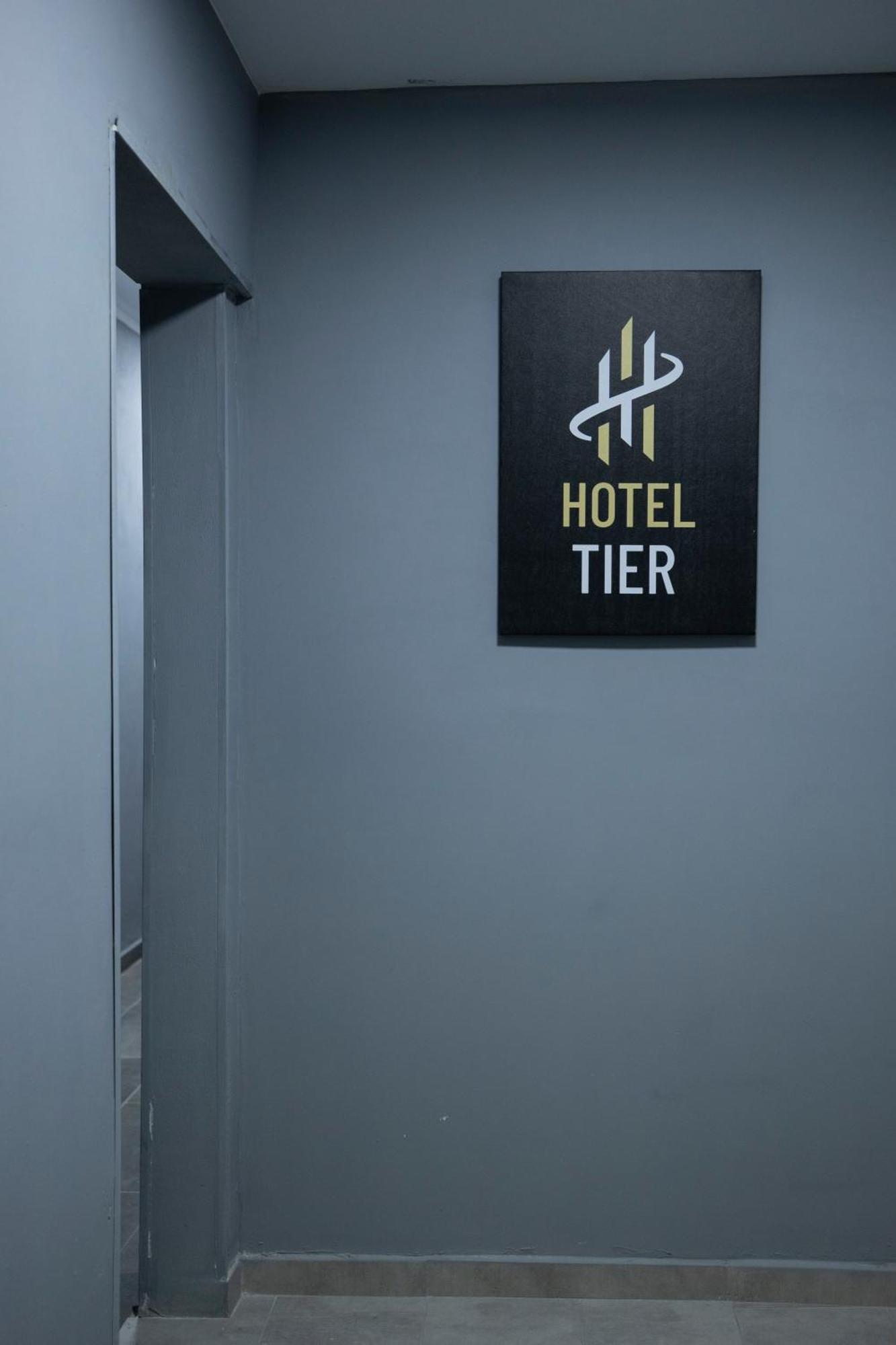 Tier *