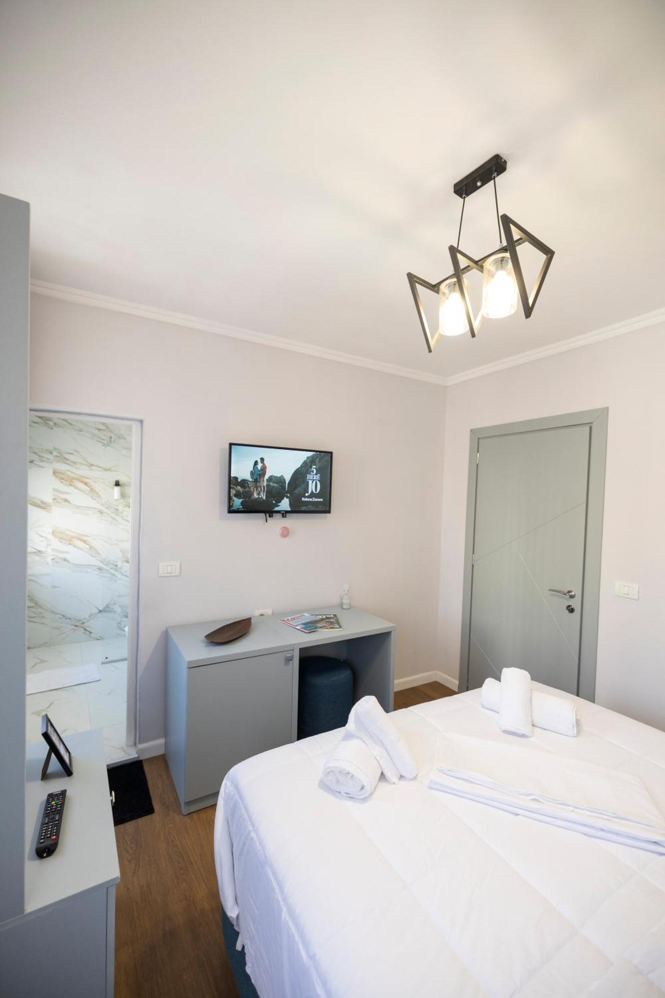 Tier Hotel Tirana